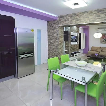 アパート Delfin ヴァルナ