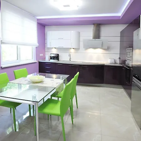 Apartment Delfin *