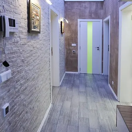 Apartment Delfin *